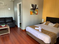 Book Finley Accommodation Vacations ACT Tourism ACT Tourism