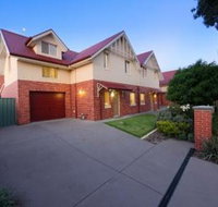 Albury Suites - Schubach Street - ACT Tourism
