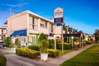 Book Essendon Accommodation Vacations ACT Tourism ACT Tourism
