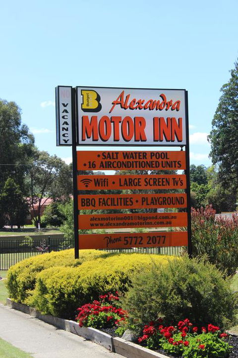 Alexandra Motor Inn - Victoria Aus - ACT Tourism 3