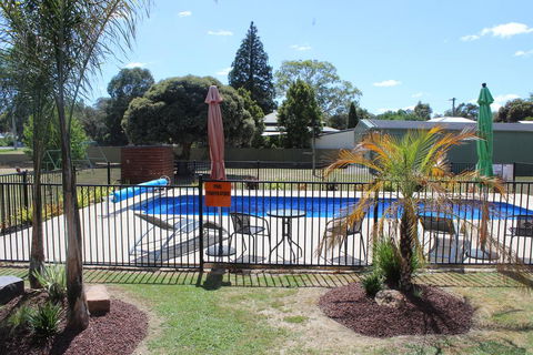 Alexandra Motor Inn - Victoria Aus - ACT Tourism 0