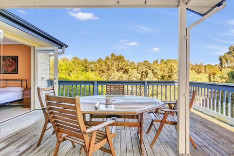 All Decked Out - ACT Tourism 0