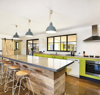 Aloha - Pet  Family Friendly - 10 Min Walk to Beach - ACT Tourism