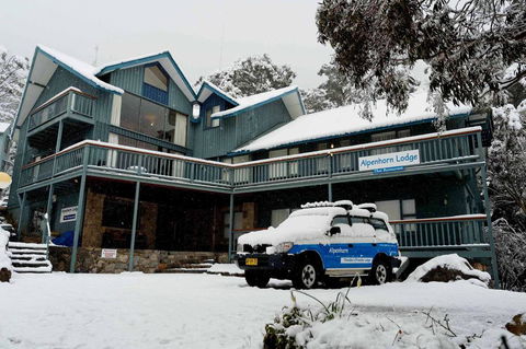 Alpenhorn Lodge - ACT Tourism 0
