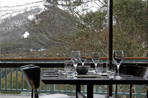 Alpenhorn Lodge - ACT Tourism 3
