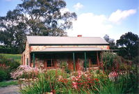 Book Kangarilla Accommodation Vacations ACT Tourism ACT Tourism