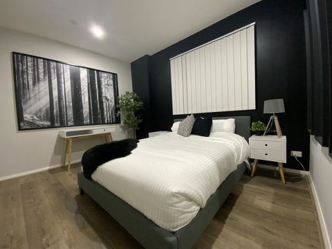Amazing New Apartment Penrith, Prime Location - ACT Tourism 1