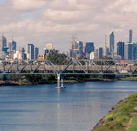Amazing River Views - Fabulous Footscray Fun - ACT Tourism