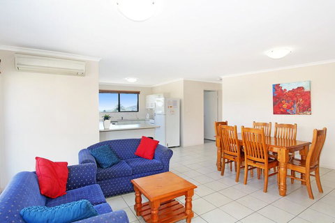 Amberoo Apartments - ACT Tourism 1