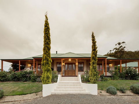 Ambience On Huon Bed & Breakfast - ACT Tourism 1