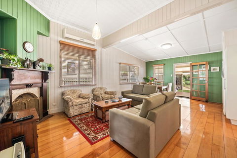 Ambiente Cottage - Pet And Family Friendly - ACT Tourism 2