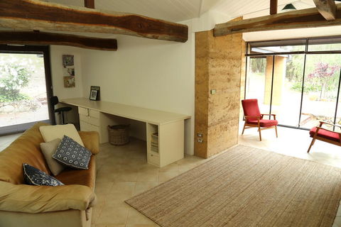 Anagama House & Studio - ACT Tourism 1