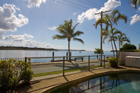 Anchorage Apartments - ACT Tourism 2