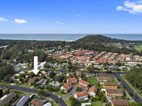 Angelena Villa - Toormina - ACT Tourism 3