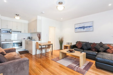 Anglesea River Apartments - Spa Apartment 23 - ACT Tourism 3