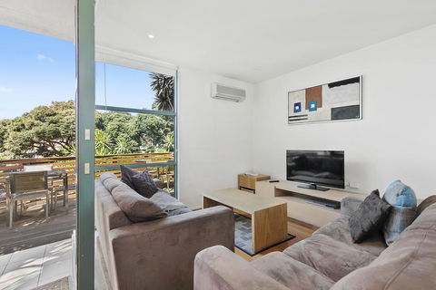 Anglesea River Apartments - Spa Apartment 40 - ACT Tourism 1