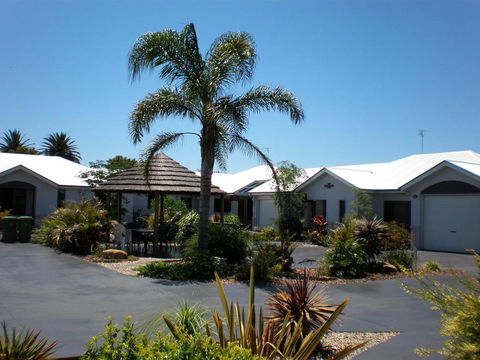 Annand Mews Apartments - ACT Tourism 3