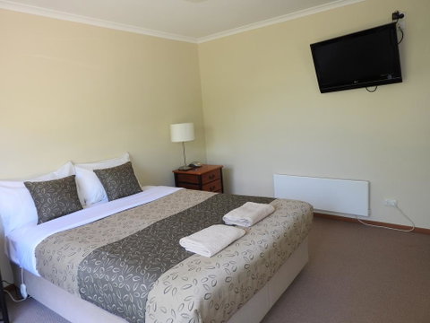 Annies Holiday Units - ACT Tourism 2