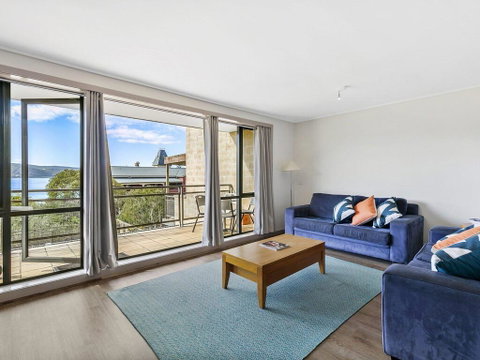 APARTMENT 29 PACIFIC APARTMENTS - Grand Escape With Ocean Views - ACT Tourism 2