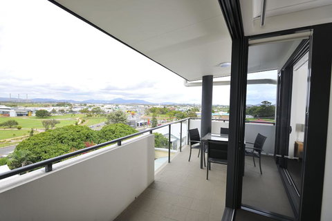 Apartments G60 Gladstone - ACT Tourism 1
