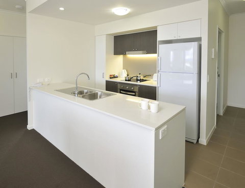 Apartments G60 Gladstone - ACT Tourism 3