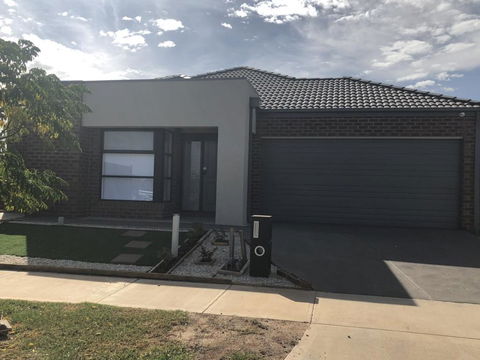 Apple House Tarneit North - ACT Tourism 2