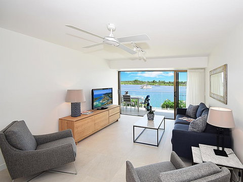 Aqua Linea - ACT Tourism 3