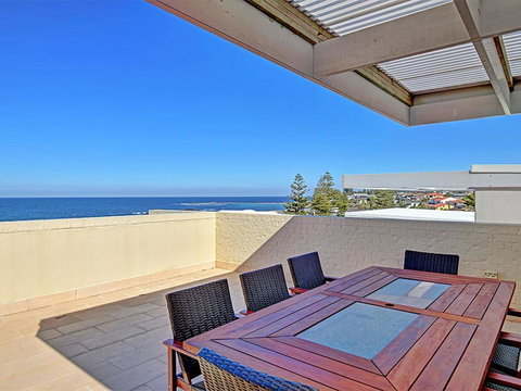 Aqua Viva 2 - ACT Tourism 0