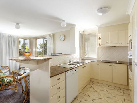 Aquarius Apartment 9 - ACT Tourism 2