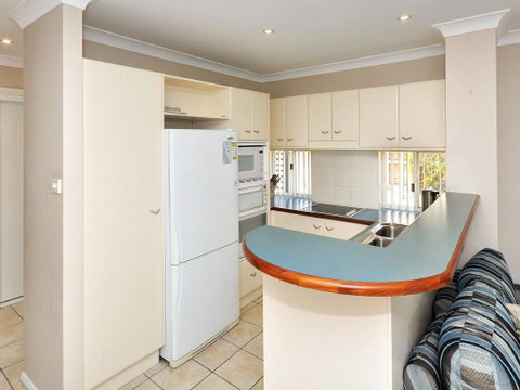 Aquarius Townhouse - ACT Tourism 3