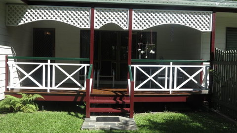 Arcadia Gardens 1/44 McCabe CRescent - ACT Tourism 2