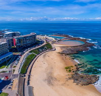 Arena On The Beach - ACT Tourism