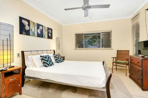Arlington Apartments - ACT Tourism 3