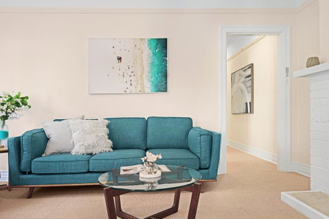Art Deco Apartment Steps From Harbour And Beach - ACT Tourism 0