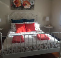 Art Deco Cottage - ACT Tourism