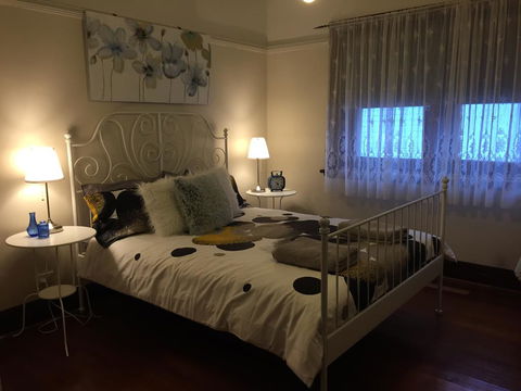 Art Deco Cottage - ACT Tourism 2