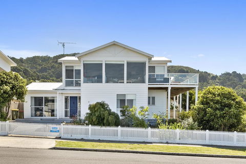 Art House - ACT Tourism 0