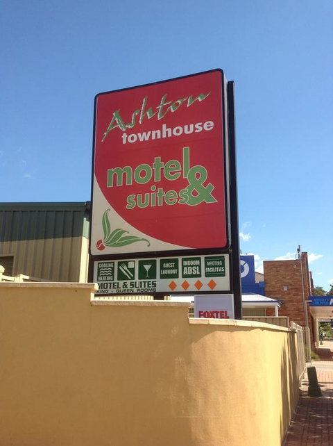 Ashton Motel - ACT Tourism 3