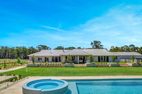 Luxury Hunter Valley Estate - ACT Tourism 0