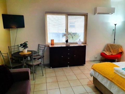 M104 West Perth Studio Apartment Near Kings Park - ACT Tourism 3