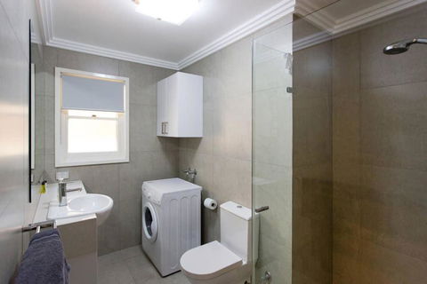 M5 West Perth Studio Apartment Near Kings Park - ACT Tourism 3