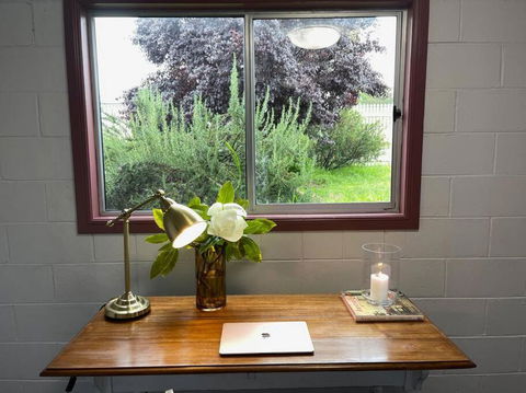 MAGNOLIA HOUSE ON THE CREEK - STANTHORPE - ACT Tourism 3