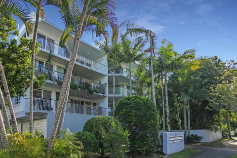 MAINSAIL8- MOOLOOLABA BEACH - ACT Tourism 3
