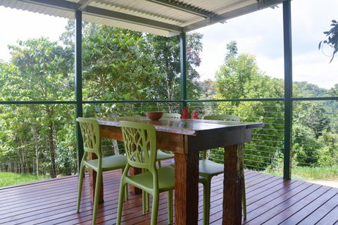 Mena Creek Flower House - ACT Tourism 0