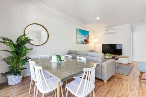 MARJ12- Stylish And Spacious - ACT Tourism 3