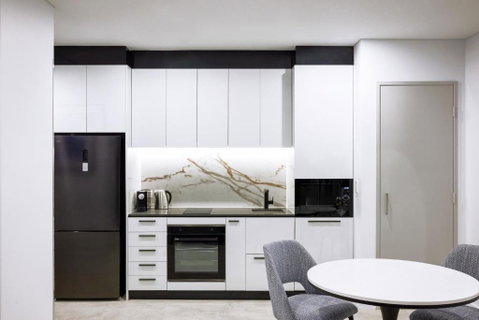 Meriton Suites Liverpool - ACT Tourism 2