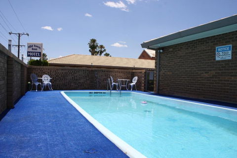 Mid Town Inn Narrabri - ACT Tourism 0