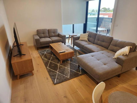 Modern Apartment Airport Area - ACT Tourism 2