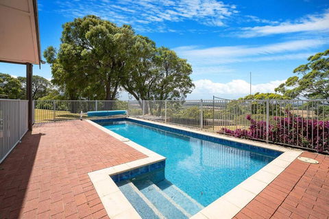 Moondyne Estate Exclusive & Pet Friendly Hilltop Retreat - ACT Tourism 1