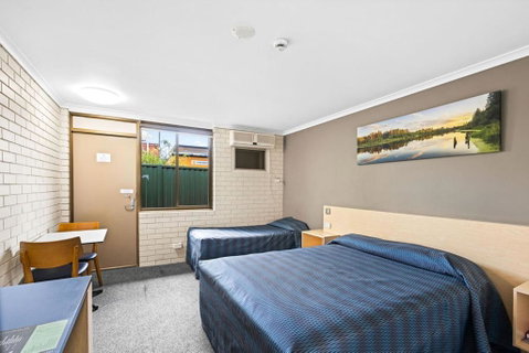 Morayfield Tavern - ACT Tourism 1